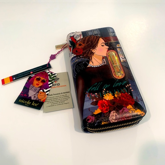 Nicole Lee Handbags - NWT Nicole Lee Fall In Love Everyday Double Zip Wallet